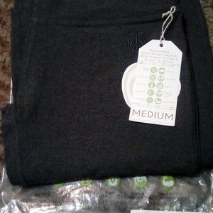 33" Essentials Fitted Flare Pants